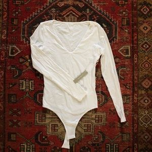 Everlane Long Sleeve V-Neck Bodysuit (Thong) XS